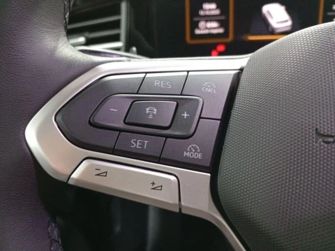 Volkswagen Passat Business 1.5 eTSI 110 kW (150 CV) DSG