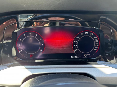 Volkswagen Golf LIFE 1.0 ETSI MHEV 110CV DSG 5P