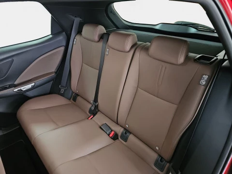 Lexus LBX 1.5 136cv HEV Elegant+