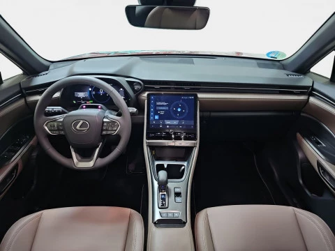 Lexus LBX 1.5 136cv HEV Elegant+