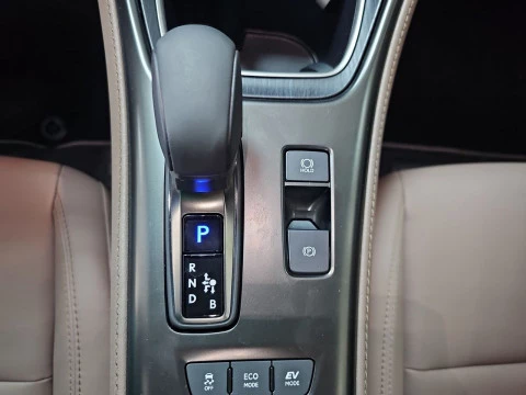 Lexus LBX 1.5 136cv HEV Elegant+