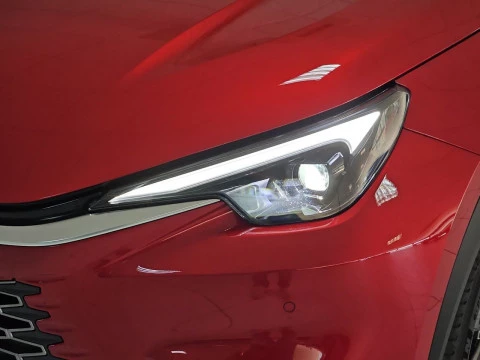 Lexus LBX 1.5 136cv HEV Elegant+