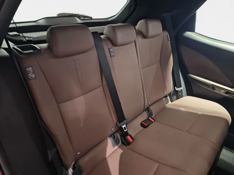 Lexus LBX 1.5 136cv HEV Elegant+