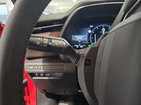 Lexus LBX 1.5 136cv HEV Elegant+