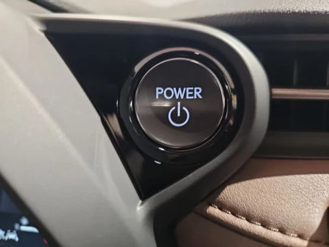 Lexus LBX 1.5 136cv HEV Elegant+