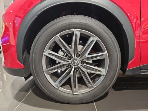 Lexus LBX 1.5 136cv HEV Elegant+