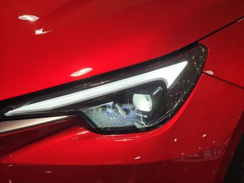 Lexus LBX 1.5 136cv HEV Elegant+