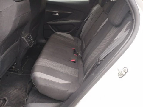 Peugeot 3008 1.5 BlueHDi 96kW (130CV) S&S Active Pack