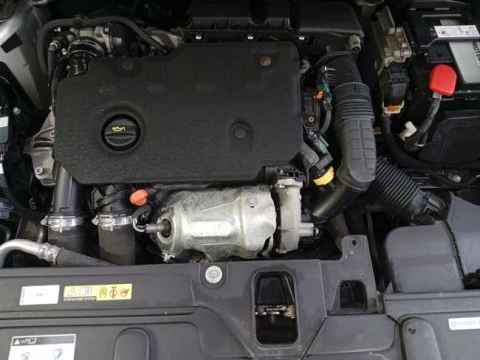 Peugeot 3008 1.5 BlueHDi 96kW (130CV) S&S Active Pack