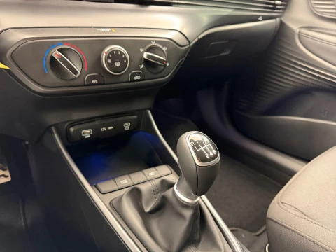 Hyundai Bayon 1.0 TGDI 74kW (100CV) 48V Maxx