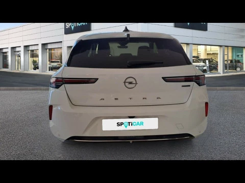 Opel Astra Elegance 1.6T 180 CV AT8