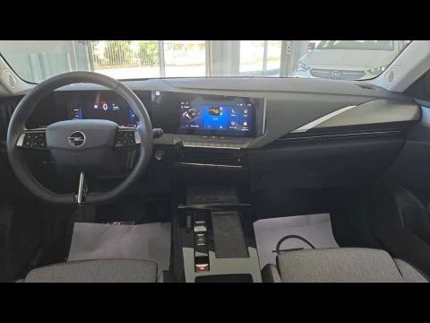 Opel Astra Elegance 1.6T 180 CV AT8