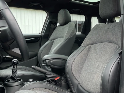 MINI Cabrio Cooper 100 kW (136 CV)