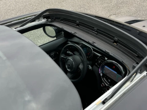 MINI Cabrio Cooper 100 kW (136 CV)