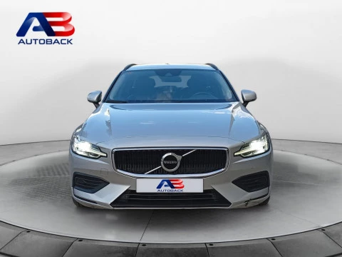 Volvo V60 2.0 B4 (D) Momentum Auto