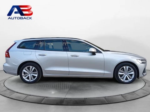 Volvo V60 2.0 B4 (D) Momentum Auto