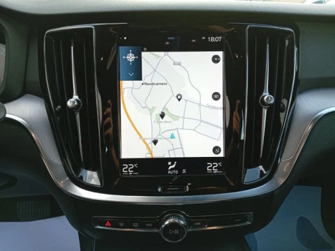 Volvo V60 2.0 B4 (D) Momentum Auto