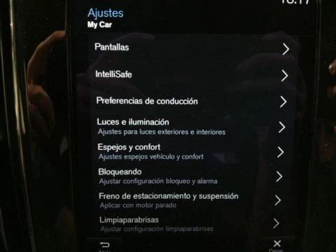 Volvo V60 2.0 B4 (D) Momentum Auto