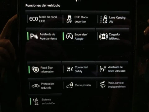 Volvo V60 2.0 B4 (D) Momentum Auto