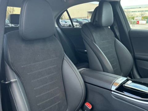 Mercedes-Benz Clase C C 300 e EQ Berlina