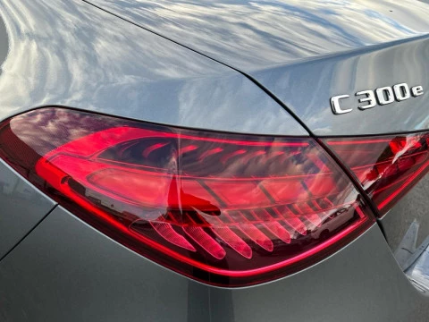 Mercedes-Benz Clase C C 300 e EQ Berlina