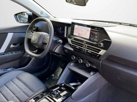 Citroën C4 Hybrid 145 ë-DCS6 Business Edition