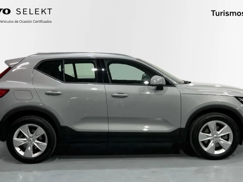 Volvo XC40 2.0 B3 CORE AUTO 197 5P
