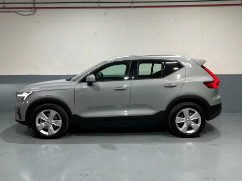Volvo XC40 2.0 B3 CORE AUTO 197 5P