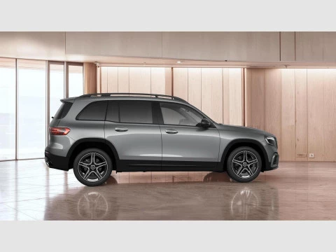 Mercedes-Benz GLB  200 d