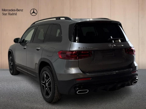 Mercedes-Benz GLB  200 d