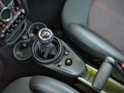 MINI Countryman COOPER SD COUNTRYMAN ALL4