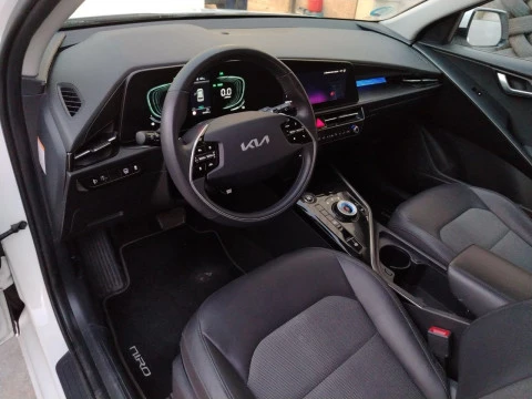 Kia Niro 1.6 GDi HEV 104kW (141CV) Drive