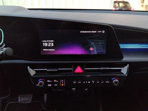 Kia Niro 1.6 GDi HEV 104kW (141CV) Drive