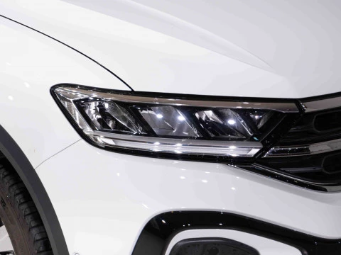 Volkswagen T-Roc R-Line 1.5 TSI 110kW (150CV)