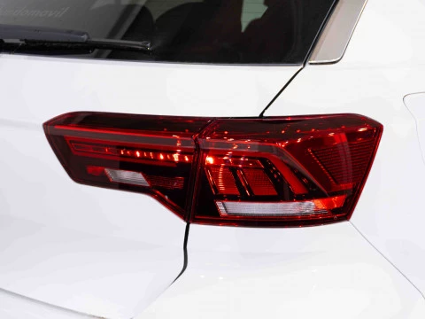 Volkswagen T-Roc R-Line 1.5 TSI 110kW (150CV)