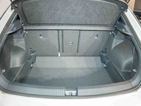 Volkswagen T-Roc R-Line 1.5 TSI 110kW (150CV)