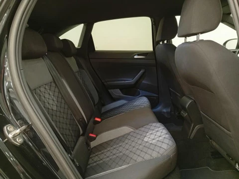 Volkswagen Taigo R-Line 1.0 TSI 85 kW (115 CV) DSG