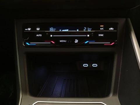 Volkswagen Taigo R-Line 1.0 TSI 85 kW (115 CV) DSG