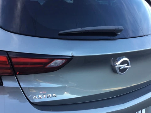 Opel Astra  1.6CDTi S/S 120 Aniversario 110