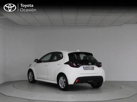 Toyota Yaris 1.5 120H Business Plus