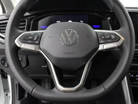 Volkswagen Polo 1.0 TSI 70KW DSG MAS 95 5P