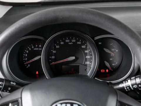 Kia Rio 1.2 CVVT 85cv Drive