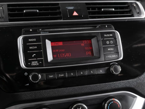 Kia Rio 1.2 CVVT 85cv Drive