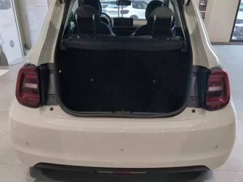 Fiat 500 Monotrim 3+1 320km 85kW (118CV)