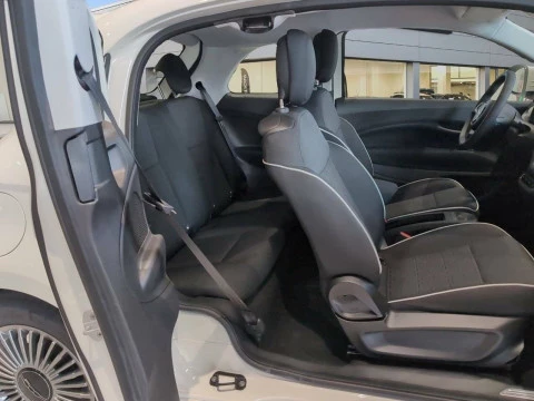 Fiat 500 Monotrim 3+1 320km 85kW (118CV)