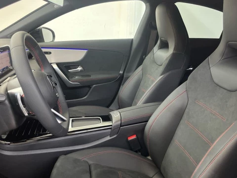 Mercedes-Benz CLA 250 e