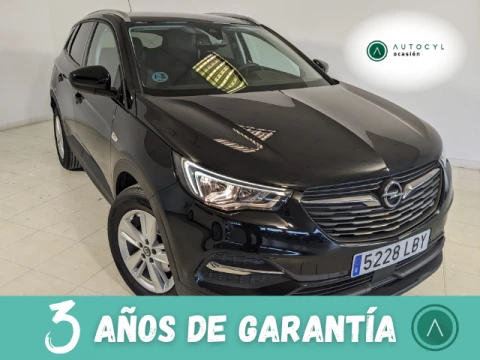 Opel Grandland X 1.2 Turbo Selective Opel Grandland X 1.2 Turbo Selective