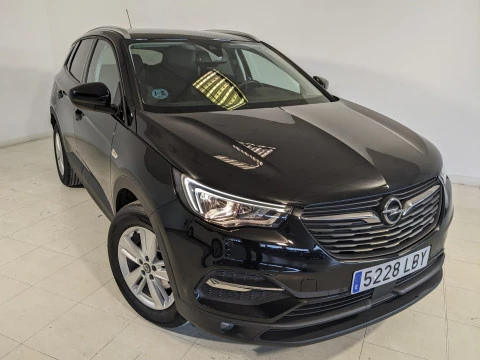 Opel Grandland X 1.2 Turbo Selective