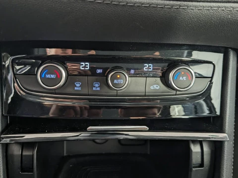 Opel Grandland X 1.2 Turbo Selective