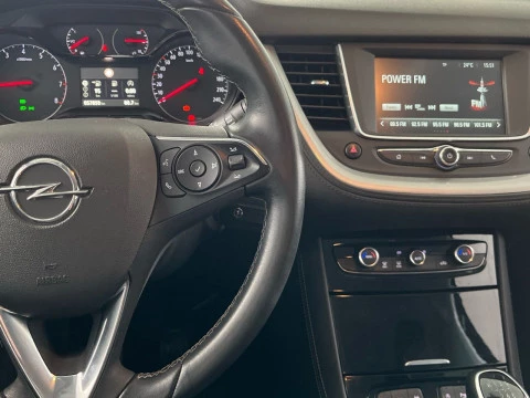 Opel Grandland X 1.2 Turbo Selective